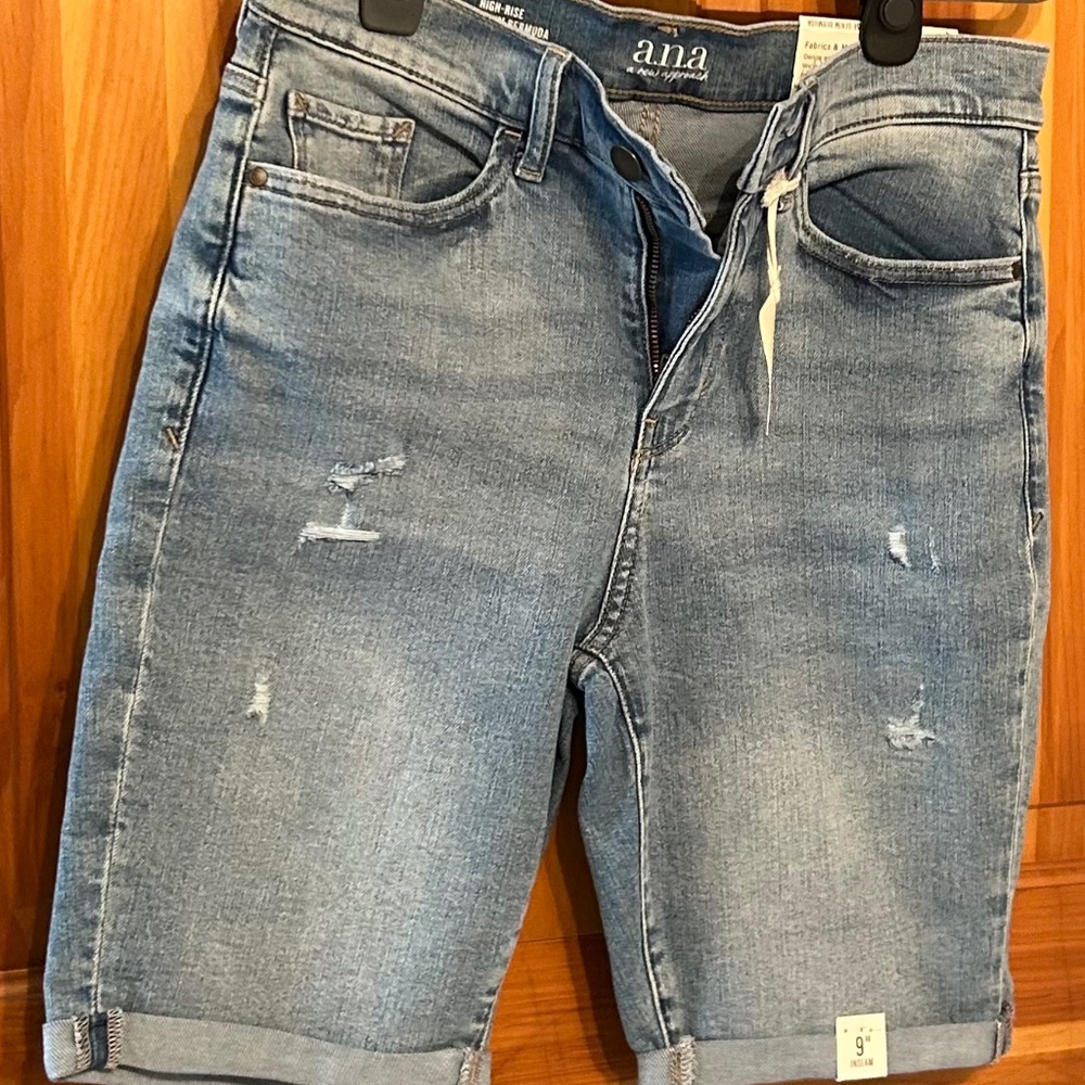 105 NWT ANA High Rise Denim Bermuda Denim Shorts 9" inseam